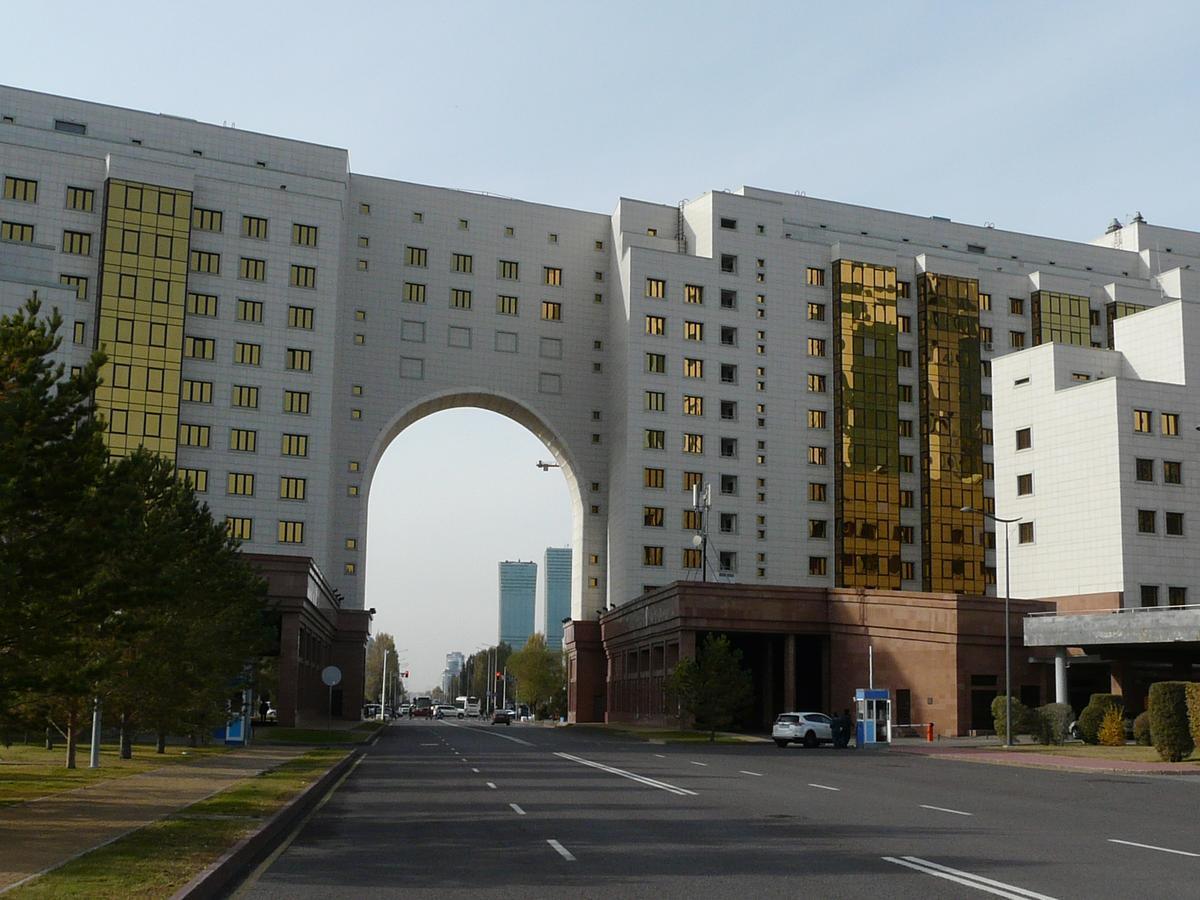 Hostel Infiniti Астана Экстерьер фото